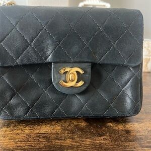 chanel classic vitange mini bag